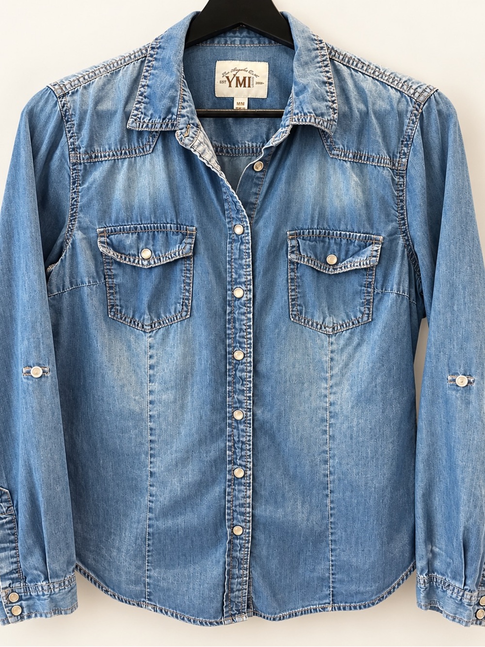 YMI Jeans Chambray Denim Pearl Snap Button Down Shirt 100% Cotton M - Picture 3 of 9